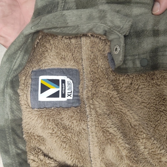 Voyager Men's plaid fleece (green and tan) - Picture 4 of 4